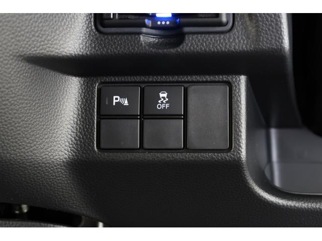 Ｎ－ＢＯＸカスタム Ｌターボ　ワンオーナー　禁煙　認定中古車　衝突軽減ブレーキ　両側電動スライドドア　前後ドラレコ　シートヒーター　バックモニター　純正ナビ　フルセグＴＶ　ＣＤ／ＤＶＤ再生　Ｂｌｕｅｔｏｏｔｈ　ＥＴＣ　半革シート（14枚目）