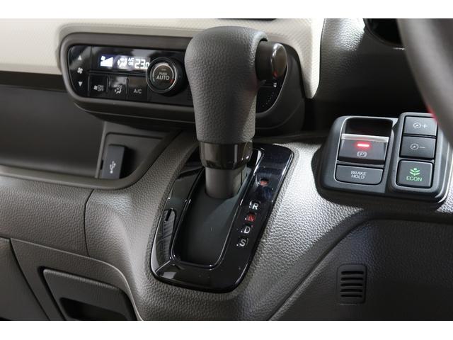 Ｎ－ＢＯＸ Ｇ・スロープ　ワンオーナー　福祉車両　車いす乗車　禁煙　認定中古車　衝突軽減ブレーキ　前後ドラレコ　純正ナビ　バックモニター　フルセグＴＶ　ＣＤ／ＤＶＤ再生　ベンチシート　地デジ　ＬＥＤヘッド　スマキー　ワンオナ（6枚目）