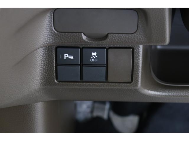 Ｎ－ＢＯＸ Ｇ・スロープ　ワンオーナー　福祉車両　車いす乗車　禁煙　認定中古車　衝突軽減ブレーキ　前後ドラレコ　純正ナビ　バックモニター　フルセグＴＶ　ＣＤ／ＤＶＤ再生　ベンチシート　地デジ　ＬＥＤヘッド　スマキー　ワンオナ（13枚目）