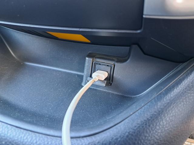 セレナ ハイウェイスター Vセレクション HDDナビ フルセグ Bluetooth フリップDモニ F&Rスポ 両Pスラ HID ETC(33枚目)