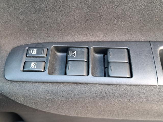 セレナ ハイウェイスター Vセレクション HDDナビ フルセグ Bluetooth フリップDモニ F&Rスポ 両Pスラ HID ETC(34枚目)