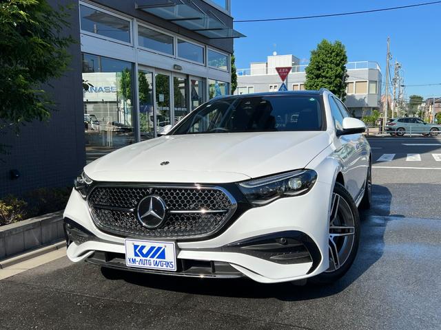 Eクラスステーションワゴン E200ステーションワゴンアバギャルドAMGラインP 走行距離40km AMGラインP レザーエクスクルーシブP MBUXスーパースクリーン アドバンスドパッケージ デジタルインテリアパッケージ オパリスホワイトメタリック(5枚目)