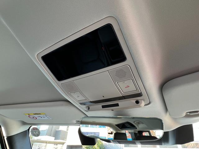 ディフェンダー カウンティエクステリアパックキュレテッドフォジャパン　限定１００台！　コントラストルーフ・テールドア　カウンティエクステリアＰ　コールドクライメートＰ　エアサスペンションＰ　２０インチスタイル９０１３ホイール（グロスホワイトフィニッシュ）（34枚目）