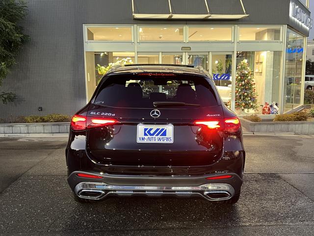ＧＬＣ ＧＬＣ２２０ｄ　４マチック　コア　ＡＭＧラインＰ　パノラミックルーフ／ＭＢＵＸＡＲナビＴＶ／３６０°カメラ／スポーツシート／シートヒーター／レーダーセーフティＰ／ＡＭＧ２０アルミ／スポーティエンジンサウンド／指紋認証機能／オートテールゲート（11枚目）