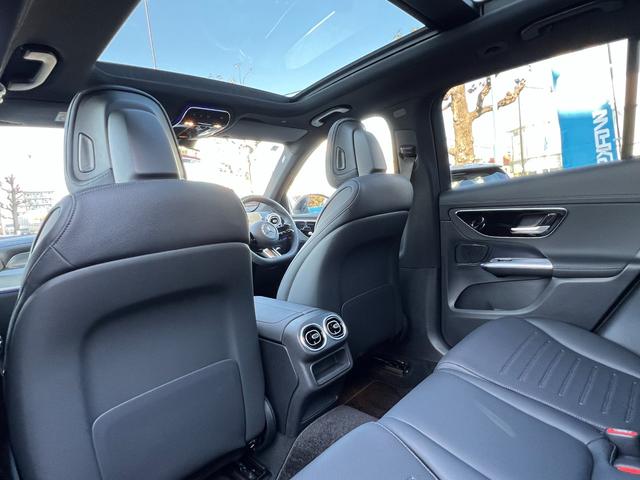 ＧＬＣ ＧＬＣ２２０ｄ　４マチック　コア　ＡＭＧラインＰ　パノラミックルーフ／ＭＢＵＸＡＲナビＴＶ／３６０°カメラ／スポーツシート／シートヒーター／レーダーセーフティＰ／ＡＭＧ２０アルミ／スポーティエンジンサウンド／指紋認証機能／オートテールゲート（19枚目）