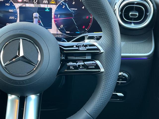 ＧＬＣ ＧＬＣ２２０ｄ　４マチック　コア　ＡＭＧラインＰ　パノラミックルーフ／ＭＢＵＸＡＲナビＴＶ／３６０°カメラ／スポーツシート／シートヒーター／レーダーセーフティＰ／ＡＭＧ２０アルミ／スポーティエンジンサウンド／指紋認証機能／オートテールゲート（28枚目）