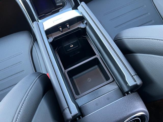 ＧＬＣ ＧＬＣ２２０ｄ　４マチック　コア　ＡＭＧラインＰ　パノラミックルーフ／ＭＢＵＸＡＲナビＴＶ／３６０°カメラ／スポーツシート／シートヒーター／レーダーセーフティＰ／ＡＭＧ２０アルミ／スポーティエンジンサウンド／指紋認証機能／オートテールゲート（40枚目）