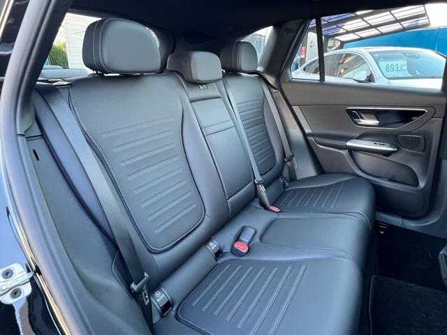 ＧＬＣ ＧＬＣ２２０ｄ　４マチック　コア　ＡＭＧラインＰ　パノラミックルーフ／ＭＢＵＸＡＲナビＴＶ／３６０°カメラ／スポーツシート／シートヒーター／レーダーセーフティＰ／ＡＭＧ２０アルミ／スポーティエンジンサウンド／指紋認証機能／オートテールゲート（17枚目）