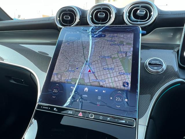 ＧＬＣ ＧＬＣ２２０ｄ　４マチック　コア　ＡＭＧラインＰ　パノラミックルーフ／ＭＢＵＸＡＲナビＴＶ／３６０°カメラ／スポーツシート／シートヒーター／レーダーセーフティＰ／ＡＭＧ２０アルミ／スポーティエンジンサウンド／指紋認証機能／オートテールゲート（23枚目）