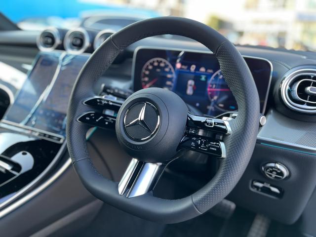 ＧＬＣ ＧＬＣ２２０ｄ　４マチック　コア　ＡＭＧラインＰ　パノラミックルーフ／ＭＢＵＸＡＲナビＴＶ／３６０°カメラ／スポーツシート／シートヒーター／レーダーセーフティＰ／ＡＭＧ２０アルミ／スポーティエンジンサウンド／指紋認証機能／オートテールゲート（26枚目）