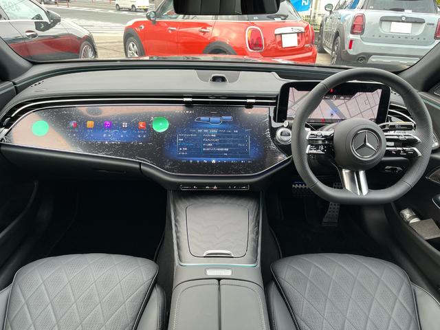 Eクラスステーションワゴン E220dステションワゴンアバギャルドAMGラインP レザーエクスクルーシブP/アドバンスドP/デジタルインテリアP/MBUXARナビTV/360°カメラ/MBUXスーパースクリーン/ヘッドアップディスプレイ/Burmester4Dサウンド(3枚目)