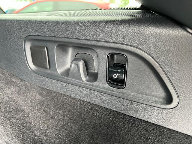 Eクラスステーションワゴン E220dステションワゴンアバギャルドAMGラインP レザーエクスクルーシブP/アドバンスドP/デジタルインテリアP/MBUXARナビTV/360°カメラ/MBUXスーパースクリーン/ヘッドアップディスプレイ/Burmester4Dサウンド(38枚目)