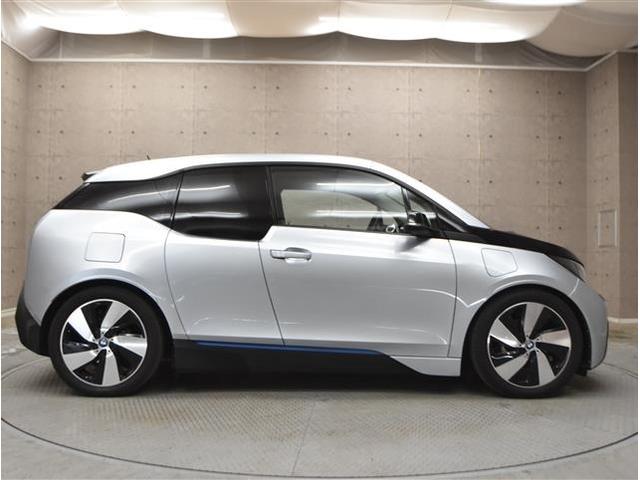 ＢＭＷ ｉ３