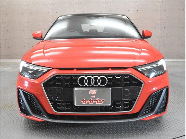 Ａ１スポーツバック ２５ＴＦＳＩ　Ｓライン　アダクティブクルーズコントロール　衝突軽減ブレーキ　ブラインドスポットモニター　ドライブレコーダーＬＥＤヘッドライト　ブラックルーフ（12枚目）