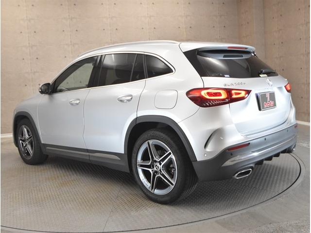 ＧＬＡクラス ＧＬＡ２００ｄ　４マチック　ＡＭＧライン　アンビエントライト　アダクティブクルーズコントロール　衝突軽減ブレーキ　ブラインドスポットモニター　シートヒーター　ハーフレザー　ＡＭＧホイール　ドライブレコーダー（16枚目）