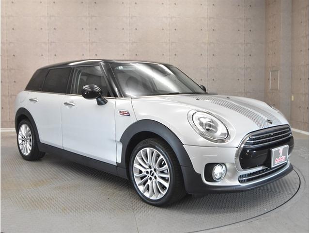 ＭＩＮＩ クラブマン　モルトン　エディション　当社買取ダイレクト販売車　黒本革シート　アダプティブクルーズコントール　衝突軽減ブレーキ　純正ナビ　バックカメラ　シートヒーター　スマートキー　ＬＥＤヘッドライト　純正１７インチアルミ　禁煙（12枚目）