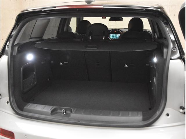 ＭＩＮＩ クラブマン　モルトン　エディション　当社買取ダイレクト販売車　黒本革シート　アダプティブクルーズコントール　衝突軽減ブレーキ　純正ナビ　バックカメラ　シートヒーター　スマートキー　ＬＥＤヘッドライト　純正１７インチアルミ　禁煙（18枚目）