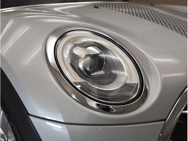 ＭＩＮＩ クラブマン　モルトン　エディション　当社買取ダイレクト販売車　黒本革シート　アダプティブクルーズコントール　衝突軽減ブレーキ　純正ナビ　バックカメラ　シートヒーター　スマートキー　ＬＥＤヘッドライト　純正１７インチアルミ　禁煙（19枚目）