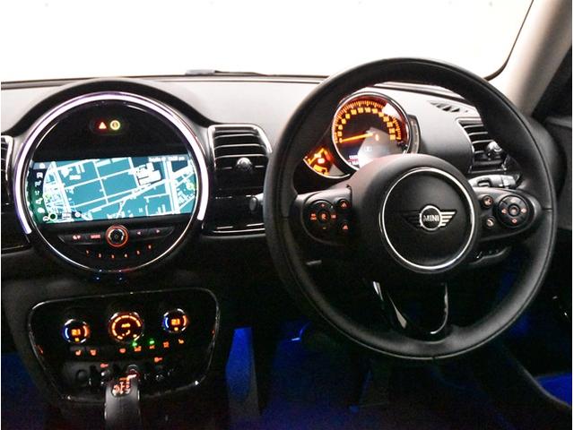 ＭＩＮＩ クラブマン　モルトン　エディション　当社買取ダイレクト販売車　黒本革シート　アダプティブクルーズコントール　衝突軽減ブレーキ　純正ナビ　バックカメラ　シートヒーター　スマートキー　ＬＥＤヘッドライト　純正１７インチアルミ　禁煙（26枚目）