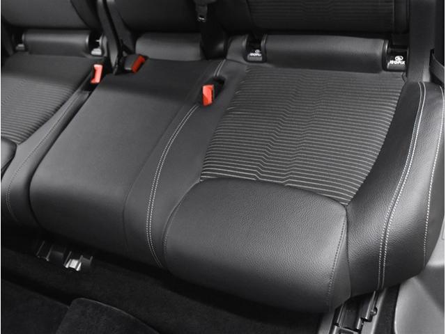 GLB GLB200d 4マチック 4WD 純正ナビ 全方位カメラ フルセグTV ETC2.0 衝突被害軽減ブレーキ ヘッドアップディスプレー 電動リアゲート 電動シート シートヒーター スマートキー ルーフレール LEDライト7人乗り(64枚目)