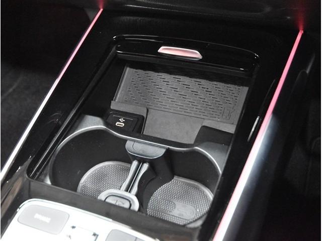 GLB GLB200d 4マチック AMGラインパッケージ アドバンスドPKG レザーシート 20インチアルミ レーダーセーフティPKG 純正ナビ10.25インチコックピットディスプレイ Burmesterサラウンドサウンドシステム LEDライト電動リアゲート(35枚目)