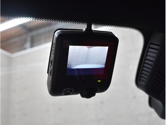 GLB GLB200d 4マチック AMGラインパッケージ アドバンスドPKG レザーシート 20インチアルミ レーダーセーフティPKG 純正ナビ10.25インチコックピットディスプレイ Burmesterサラウンドサウンドシステム LEDライト電動リアゲート(60枚目)