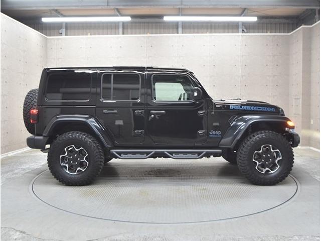 ジープ・ラングラーアンリミテッド４ｘｅ ルビコン４ｘｅ　４ＷＤ　プラグインハイブリット　純正ナビ　フルセグＴＶ　フロント＆バックカメラ　本革シート　シートヒーター　スマートキー　クルーズコントロール　　ＬＥＤヘッドライト（11枚目）