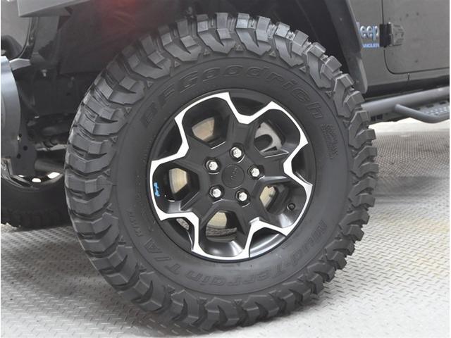 ジープ・ラングラーアンリミテッド４ｘｅ ルビコン４ｘｅ　４ＷＤ　プラグインハイブリット　純正ナビ　フルセグＴＶ　フロント＆バックカメラ　本革シート　シートヒーター　スマートキー　クルーズコントロール　　ＬＥＤヘッドライト（19枚目）