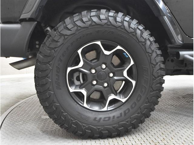 ジープ・ラングラーアンリミテッド４ｘｅ ルビコン４ｘｅ　４ＷＤ　プラグインハイブリット　純正ナビ　フルセグＴＶ　フロント＆バックカメラ　本革シート　シートヒーター　スマートキー　クルーズコントロール　　ＬＥＤヘッドライト（21枚目）