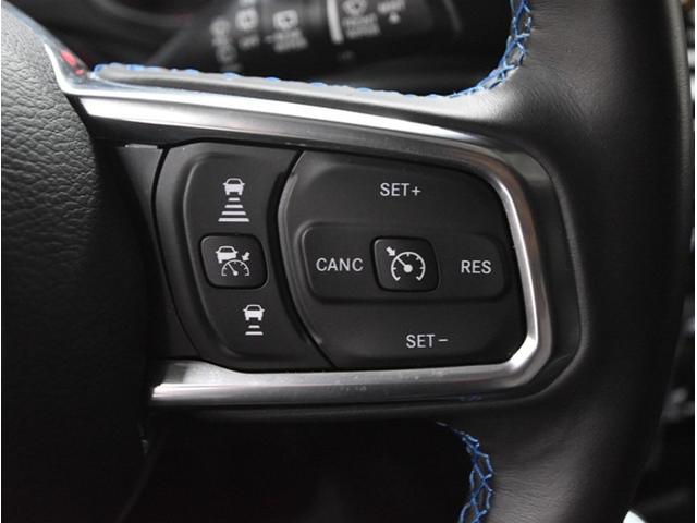 ジープ・ラングラーアンリミテッド４ｘｅ ルビコン４ｘｅ　４ＷＤ　プラグインハイブリット　純正ナビ　フルセグＴＶ　フロント＆バックカメラ　本革シート　シートヒーター　スマートキー　クルーズコントロール　　ＬＥＤヘッドライト（26枚目）