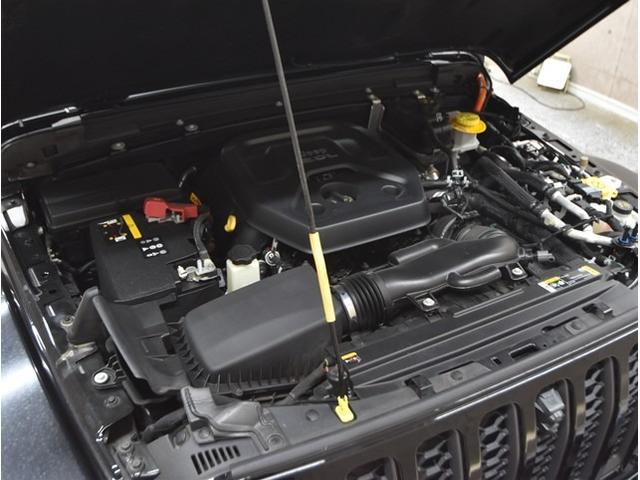ジープ・ラングラーアンリミテッド４ｘｅ ルビコン４ｘｅ　４ＷＤ　プラグインハイブリット　純正ナビ　フルセグＴＶ　フロント＆バックカメラ　本革シート　シートヒーター　スマートキー　クルーズコントロール　　ＬＥＤヘッドライト（57枚目）