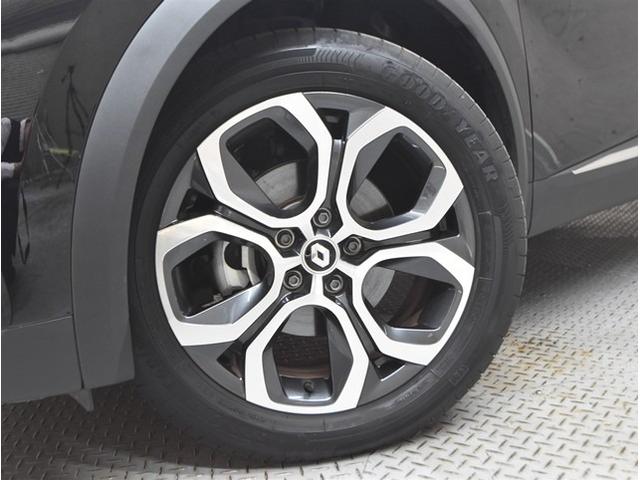 キャプチャー Ｅ－テックハイブリッド　ディスプレイオーディオ　ミラーリング　全方位カメラ　スマートキー　クルーズコントロール　ＥＴＣ　シートヒーター　ドライブレコーダー　純正１８インチアルミ（18枚目）