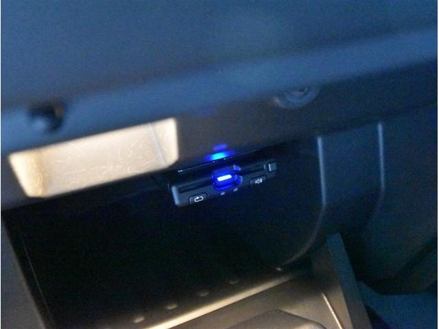 キャプチャー Ｅ－テックハイブリッド　ディスプレイオーディオ　ミラーリング　全方位カメラ　スマートキー　クルーズコントロール　ＥＴＣ　シートヒーター　ドライブレコーダー　純正１８インチアルミ（51枚目）