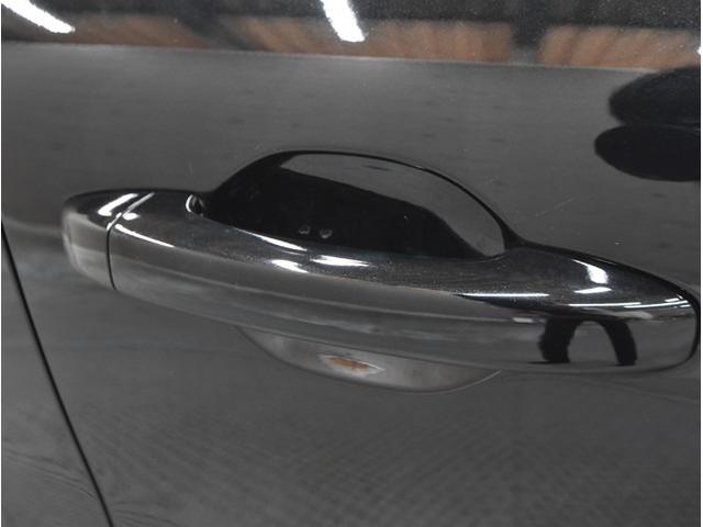 キャプチャー Ｅ－テックハイブリッド　ディスプレイオーディオ　ミラーリング　全方位カメラ　スマートキー　クルーズコントロール　ＥＴＣ　シートヒーター　ドライブレコーダー　純正１８インチアルミ（55枚目）