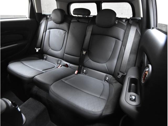 MINI クーパーD クラブマン 純正ナビ バックカメラ インテリジェントセーフティ スマートキー パワーシート LEDヘッドライト シートヒーター ミラー一体型ETC ドライブレコーダー 1オーナー車(8枚目)