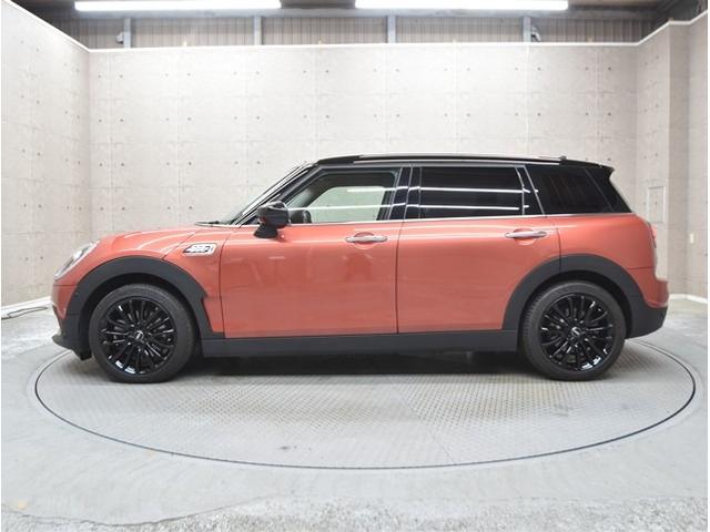 MINI クーパーD クラブマン 純正ナビ バックカメラ インテリジェントセーフティ スマートキー パワーシート LEDヘッドライト シートヒーター ミラー一体型ETC ドライブレコーダー 1オーナー車(12枚目)