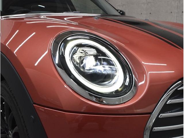 MINI クーパーD クラブマン 純正ナビ バックカメラ インテリジェントセーフティ スマートキー パワーシート LEDヘッドライト シートヒーター ミラー一体型ETC ドライブレコーダー 1オーナー車(18枚目)