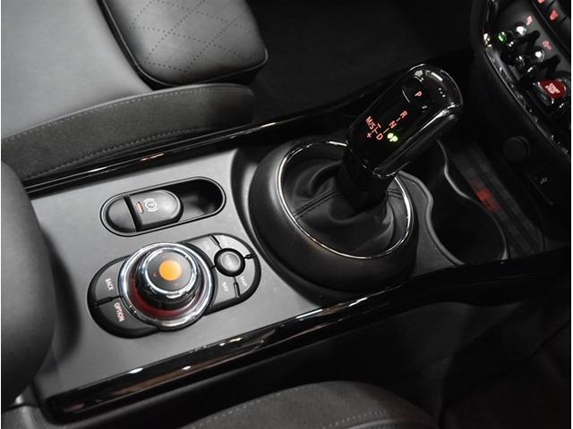 MINI クーパーD クラブマン 純正ナビ バックカメラ インテリジェントセーフティ スマートキー パワーシート LEDヘッドライト シートヒーター ミラー一体型ETC ドライブレコーダー 1オーナー車(32枚目)