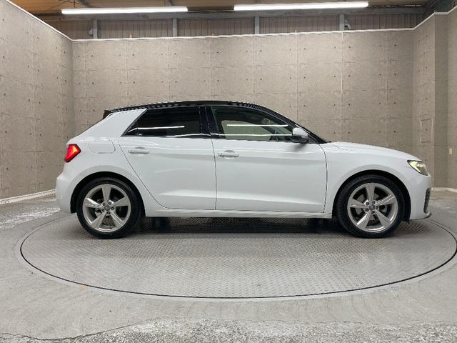 Ａ１スポーツバック ３５ＴＦＳＩ　アドバンスド　コンビニエンスＰ　アシスタンスＰ　アダクティブクルーズコントロール　フルセグＴＶ　衝突軽減ブレーキ　バックカメラ　コーナーセンサー　シートシーター　ドライブレコーダー（11枚目）