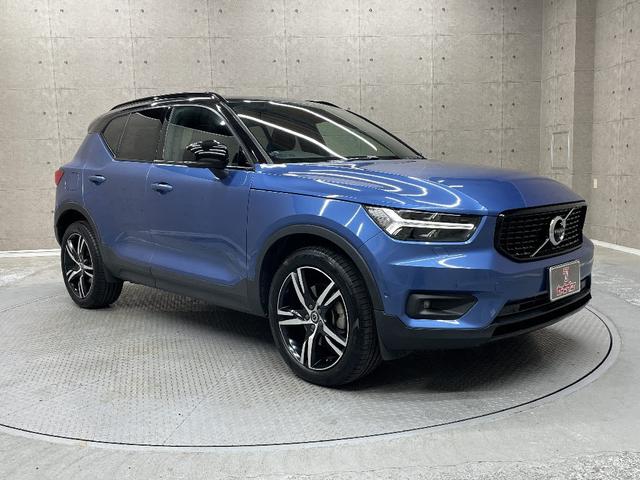 ＸＣ４０ Ｔ５　ＡＷＤ　Ｒデザイン　インテリセーフ　純正ＨＤＤナビ　全方位カメラ　ハーマンカードンオーディオ　パノラマガラスサンルーフ　パワーバックドア　電動シート　シートヒーター　スマートキー　クルーズコントロール（10枚目）