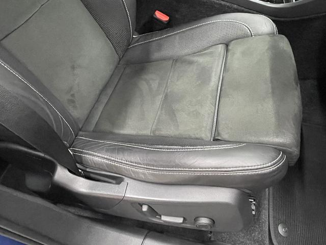 ＸＣ４０ Ｔ５　ＡＷＤ　Ｒデザイン　インテリセーフ　純正ＨＤＤナビ　全方位カメラ　ハーマンカードンオーディオ　パノラマガラスサンルーフ　パワーバックドア　電動シート　シートヒーター　スマートキー　クルーズコントロール（49枚目）