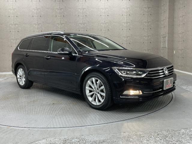 第三者機関２社がクルマの査定を行います。日本自動車鑑定協会と査定基準の厳しいＡＩＳの２社。第三者の立場からクルマを細かくチェック！