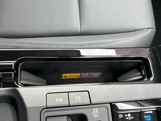 プリウス Ｚ　雹害　ディスプレイオーディオＰｌｕｓ　パノラミックビュー　前後ドラレコ　デジタルインナーミラー　パーキングアシスト　合皮レザーシート　レーダークルーズ　ステアリングヒーター　ＡＣ１００Ｖ／１５００Ｗ（22枚目）