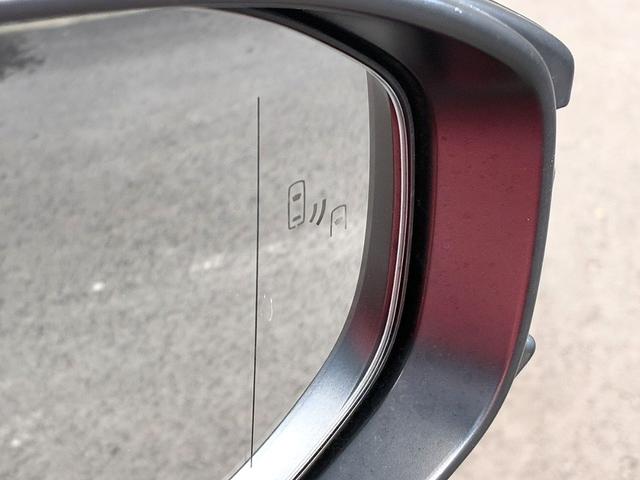 クラウンスポーツ Ｚ　ＴＳＳ　ナビ　パノラミックビューモニター　ＢＳＭ　ＨＵＤ　パノラマルーフ　パワーバックドア　パーキングアシスト　ＡＣ１００Ｖ／１５００Ｗ　シートＡ／Ｃ　デジタルインナーミラー　ＥＴＣ２．０（7枚目）