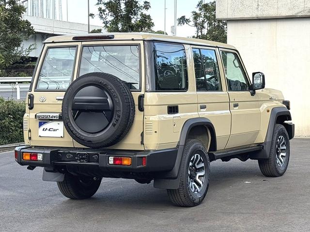 ランドクルーザー７０ ＡＸ　ＡＸ（５名）ディーゼルターボ　４ＷＤ　トヨタセーフティーセンス　オーディオレス　合皮レザーコンビシート　ＤＡＣ　ＨＡＣ　クルーズコントロール　フォグランプ（27枚目）