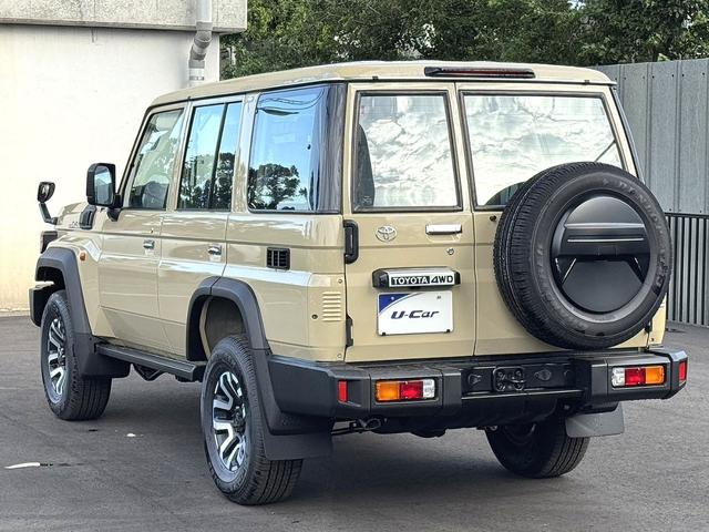 ランドクルーザー７０ ＡＸ　ＡＸ（５名）ディーゼルターボ　４ＷＤ　トヨタセーフティーセンス　オーディオレス　合皮レザーコンビシート　ＤＡＣ　ＨＡＣ　クルーズコントロール　フォグランプ（28枚目）