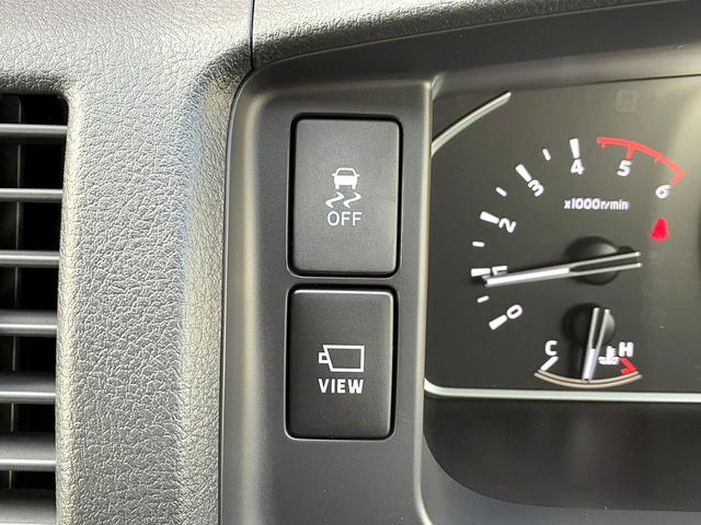 ハイエースバン ロングDX GLパッケージ TSS オーディオレス パノラミックビュー対応ナビレディパッケージ デジタルインナーミラー AC100V/100W LED キーレス(4枚目)