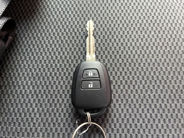 ハイエースバン ロングDX GLパッケージ TSS オーディオレス パノラミックビュー対応ナビレディパッケージ デジタルインナーミラー AC100V/100W LED キーレス(7枚目)