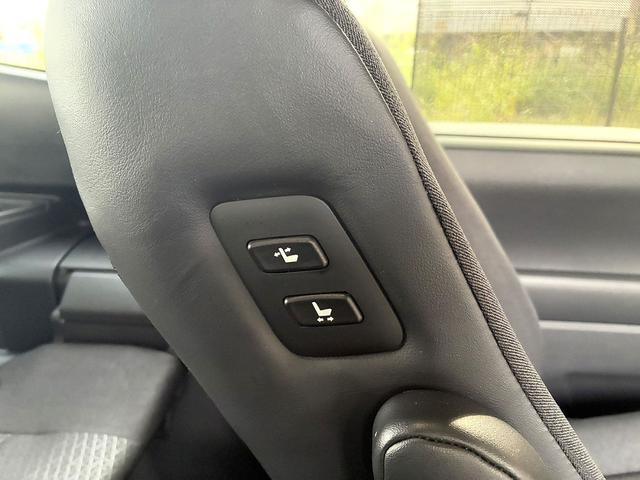 ノア ハイブリッドG ウェルキャブサイドリフトアップチルトシート TSS ナビ Bカメラ 純正Frドラレコ 両側パワースライド シートヒーター フルセグ CD DVD ETC2.0(14枚目)