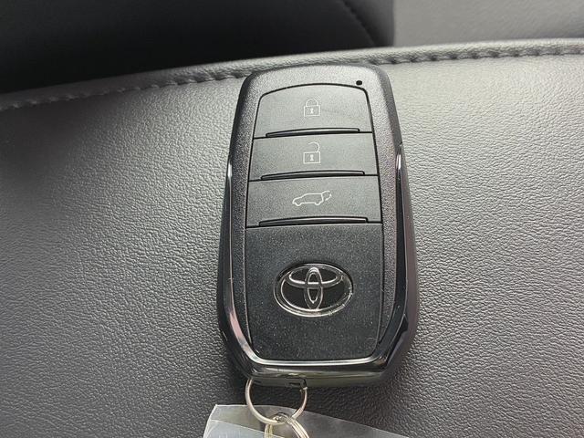 カローラクロス ハイブリッド Z 雹害 ディスプレイオーディオ パノラミックビューモニター ETC2.0 トヨタセーフティセンス レーダークルーズ 合皮ハーフコンビシート 純正18インチアルミ(23枚目)